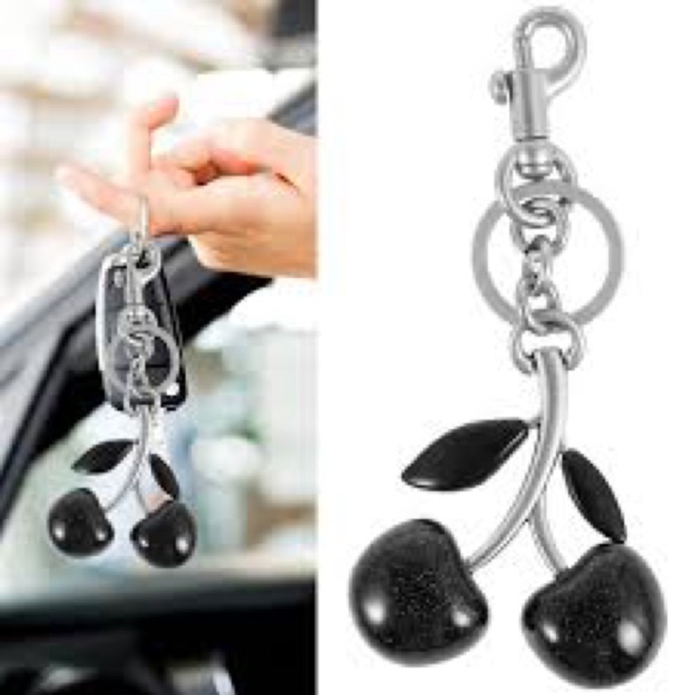 Coach cherries keychain black and silver - Picture 5 of 11